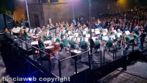 A piazza San Lorenzo la banda musicale della guardia di finanza