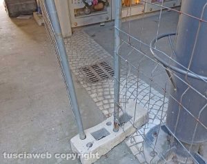 Viterbo - La "gabbia" al cimitero