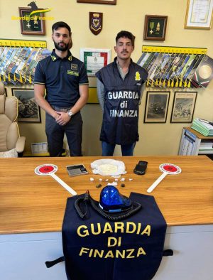 Tarquinia - Guardia di finanza - La droga sequestrata 