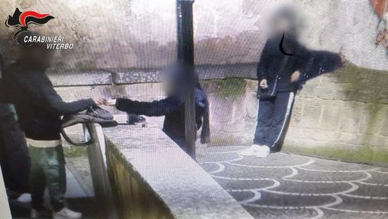 Carabinieri - Spaccio a Orte