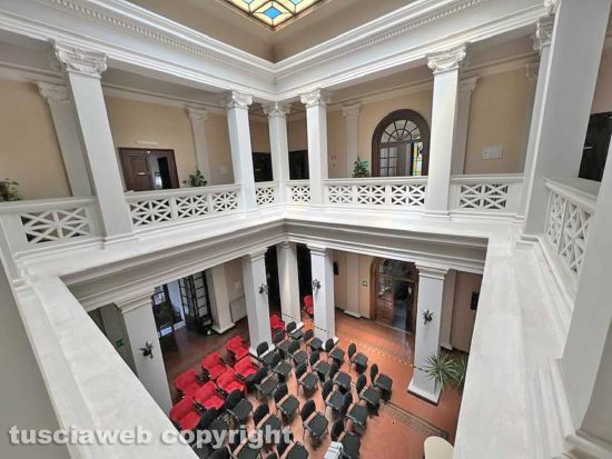 Viterbo - Viale Trieste - Il palazzo del Cefas