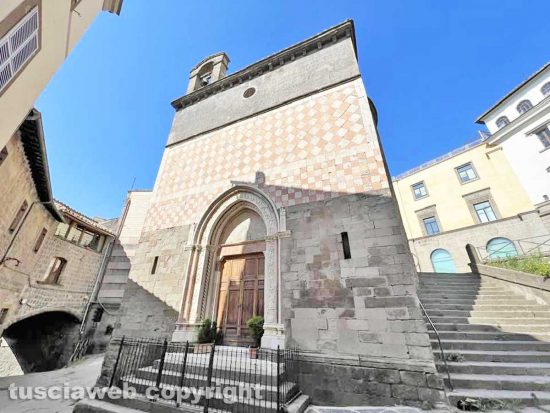 Viterbo - La chiesa di Santa Maria della Salute