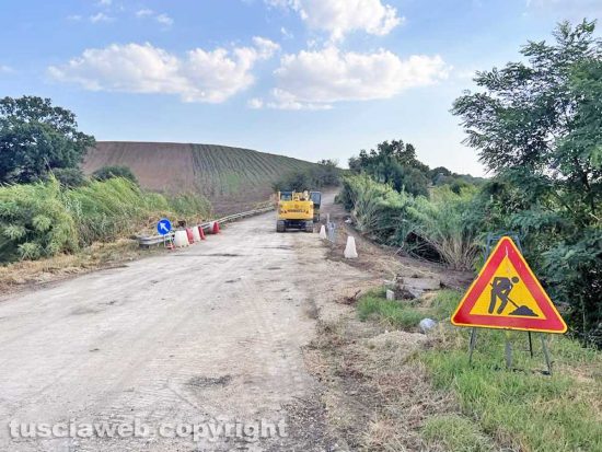 Viterbo - Castel d’Asso - Sistemata la frana in strada Freddano