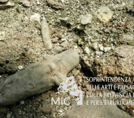 Figurina fittile femminile ritrovata nel lago di Bolsena