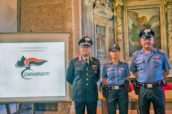 Barbarano Romano - I carabinieri incontrano i cittadini per la campagna contro le truffe agli anziani