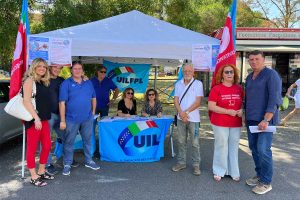 La raccolta firme di Cgil e Uil