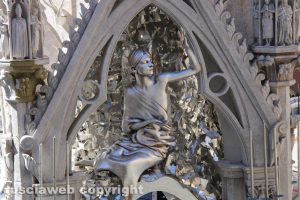 Viterbo - Dies Natalis a piazza del Comune - Dettagli