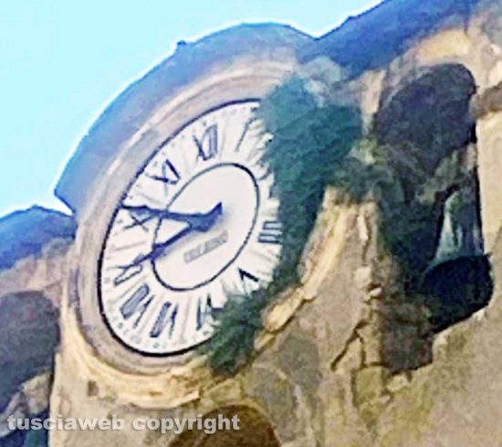 Viterbo - L'orologio della chiesa di S. Sisto