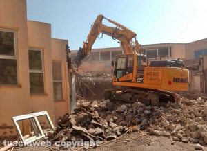 Tuscania - Lavori alle scuole medie