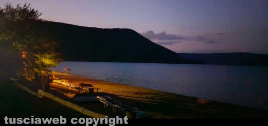 La quiete del lago di Vico