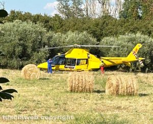 L'intervento dell'eliambulanza