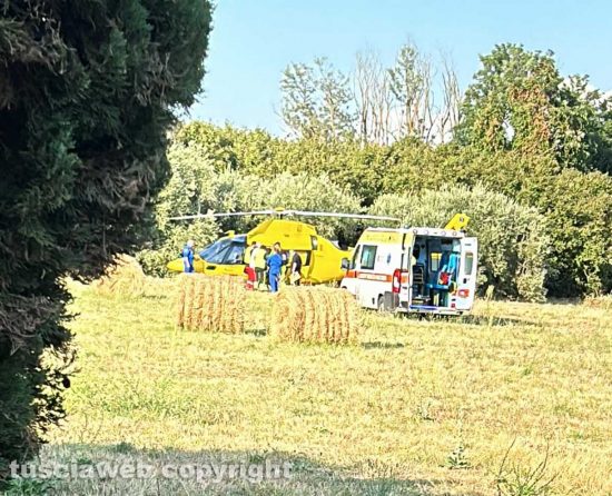 Ronciglione - L'intervento dell'eliambulanza