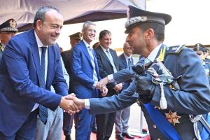 Roma - Antonello Aurigemma e il comandante regionale della guardia di finanza del Lazio Mariano La Malfa