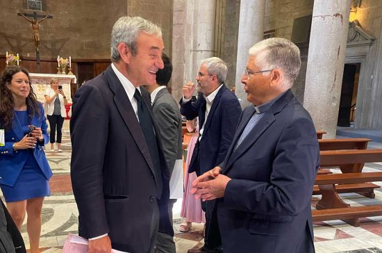 Giorgio Simeoni e il vescovo Orazio Francesco Piazza