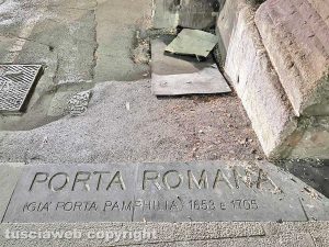 Viterbo - Catrame a porta Romana