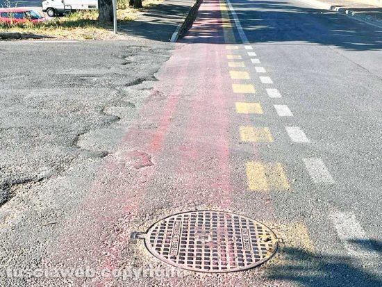 Viterbo - La pista ciclabile scolorita