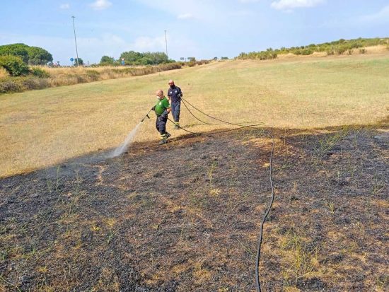 Viterbo - Incendio vicino le terme sulla Cassia sud