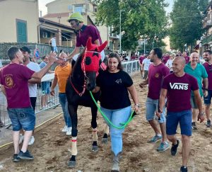 Vejano - Antico palio della città di Viano - Vince Bella Senz'Anima