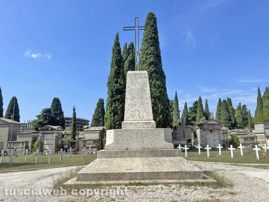 Viterbo - Il degrado e l'abbandono del cimitero San Lazzaro