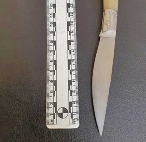 Faleria - Il coltello sequestrato