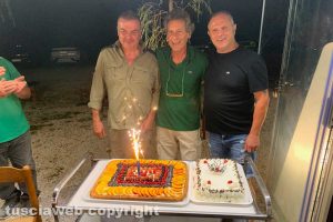 Viterbo - Gli amici del Casaletto hanno festeggiato i compleanni di Luigi Angelini Roberto Cepparotti e Rodolfo Freschi