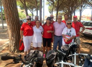 Tarquinia - Enrico Leoni con i volontari della croce rossa