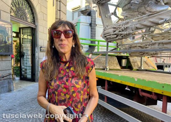 Macchina di Santa Rosa - Dies Natalis trasportata a San Sisto - L'assessora politiche sociali Patrizia Notaristefano