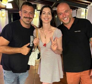 Luca Terni, Anne Hathaway e Saverio Nicola Terni