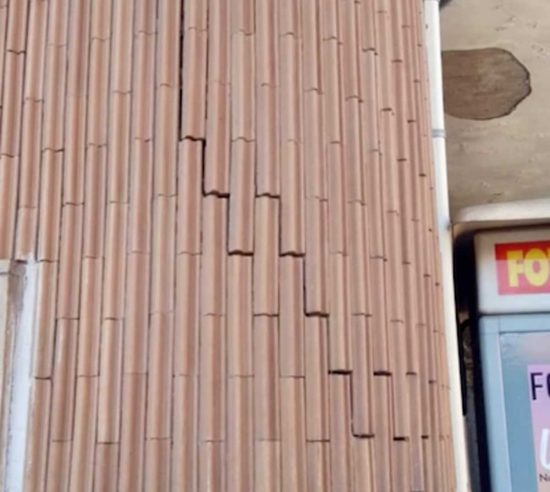 Viterbo - Uffici Francigena - La crepa