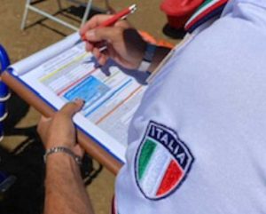 I controlli in spiaggia della guardia costiera