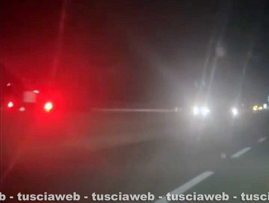 Vetralla - auto contromano sulla superstrada