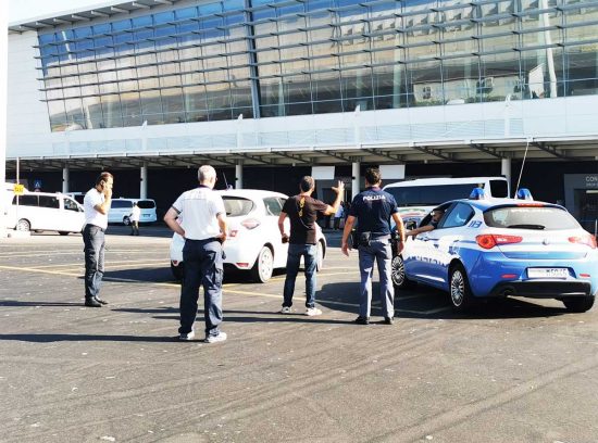 Civitavecchia - Controlli al porto, 20 multe e 3 vetture sequestrate