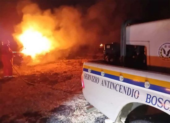 Tarquinia - Incendio in località Ancarano