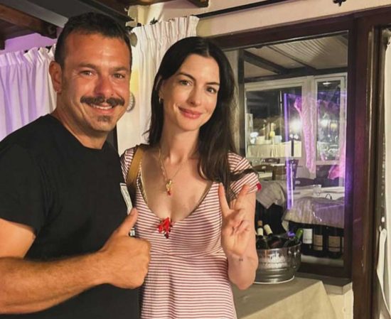 Luca Terni e Anne Hathaway
