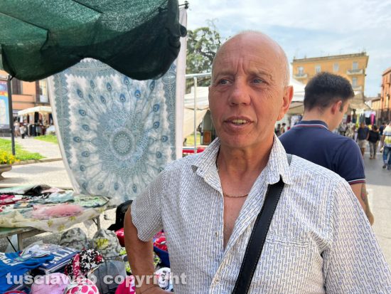 Viterbo - Il mercato del sabato torna a piazza della Rocca - Giovanni