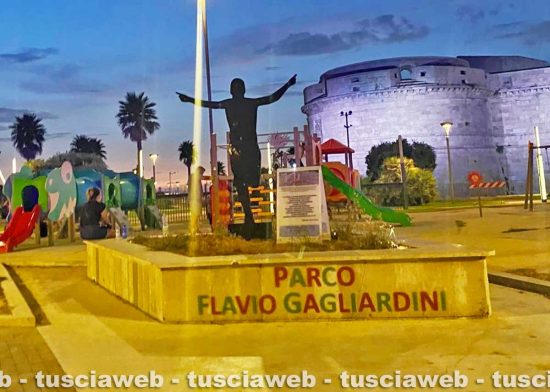 Civitavecchia - Il parco Gagliardini vandalizzato