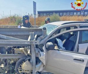 Civitavecchia - L'incidente in via Pierluigi Marchi