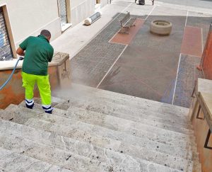 Civitavecchia - La pulizia al mercato