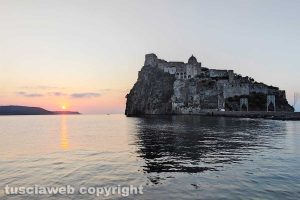 Lago di Bolsena - Alba a Ischia