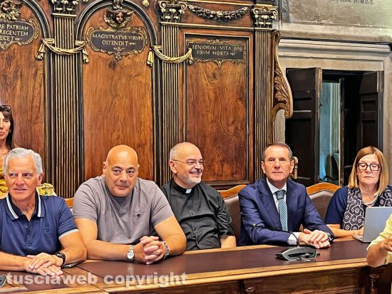 Viterbo - Presentazione del trasporto 2024 della macchina di Santa Rosa - Da sinistra Massimo Mecarini, Sandro Rossi, Sandro Pappalardo ed Eleonora Rava