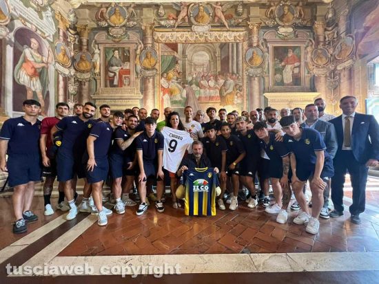 La presentazione della maglia della Fc Viterbo