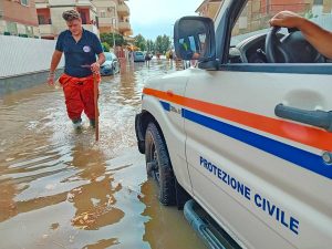 Tarquinia - Nubifragio - Intervento dei volontari della protezione civile