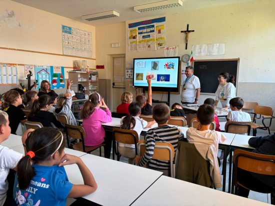Capodimonte - L'iniziativa "Olimpiadi della salute, in gara contro la plastica"