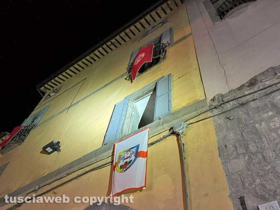 Viterbo - Il balconcino crollato a Corso Italia