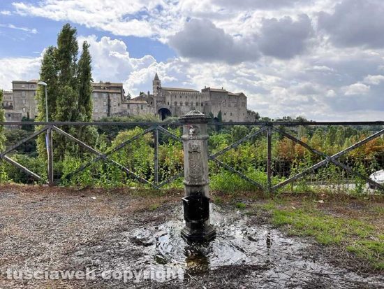 Viterbo - La fontanella del Sacrario