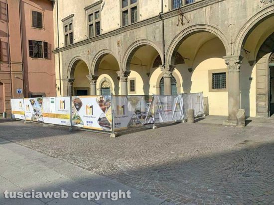 Viterbo - Il nuovo cantiere di piazza del comune