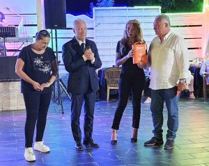 Vetralla - Consegna defibrillatore