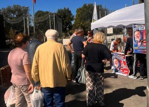 Viterbo - La raccolta firme della Lega