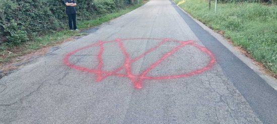 Bassano Romano - Scritte no vax