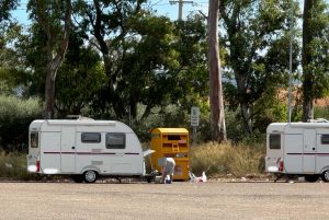 Civitavecchia - Accampamenti nel piazzale della chiesa di Pantano